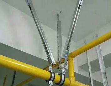 闸阀支撑架的质量要求。价格决定了皮山抗震支撑框架的质量。